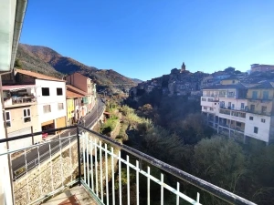 CERIANA - Quadrilocale vista aperta - VENDITA