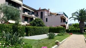 SANTO STEFANO AL MARE - Bilocale con terrazzo - CASA VENDUTA IN COLLABORAZIONE