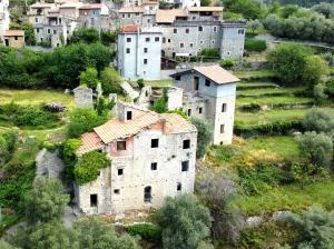 ENTROTERRA LIGURE - Borgo Medievale - VENDITA CASA