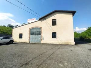 PIANFEI - Laboratori artigianali con abitazione - VENDITA