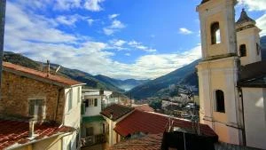 CERIANA - Casa terra-cielo - VENDITA